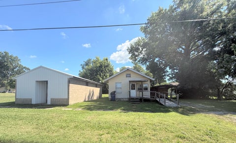 Photo of 406 Church Street, Zeigler, IL 62999 (MLS # 12678071)