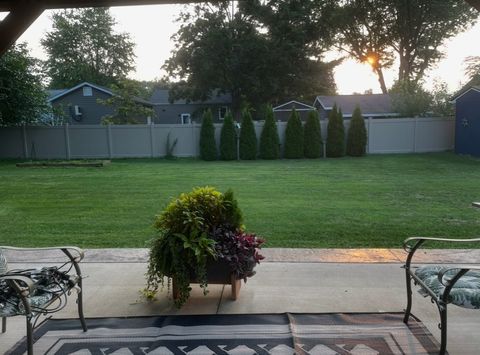 Tiny photo for 1011 Parks Lane, Ottawa, IL 61350 (MLS # 12534137)