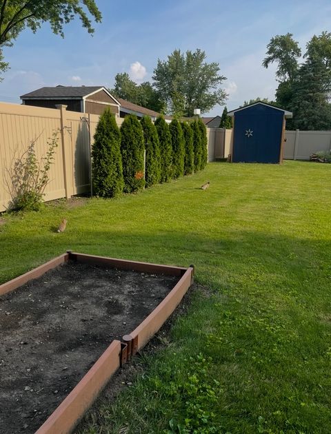 Tiny photo for 1011 Parks Lane, Ottawa, IL 61350 (MLS # 12534137)