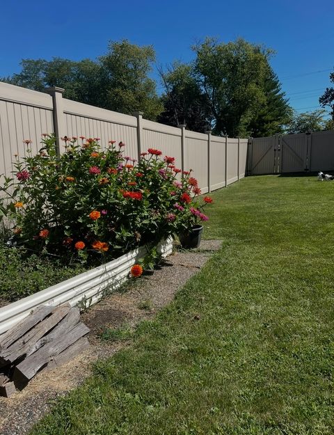 Tiny photo for 1011 Parks Lane, Ottawa, IL 61350 (MLS # 12534137)