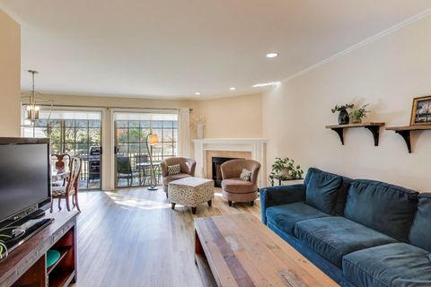 Tiny photo for 1576 N Saint Marks Place, Palatine, IL 60067 (MLS # 12513713)