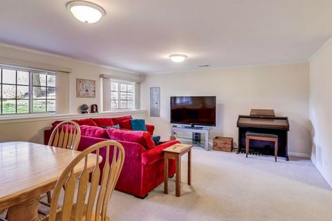 Tiny photo for 1576 N Saint Marks Place, Palatine, IL 60067 (MLS # 12513713)