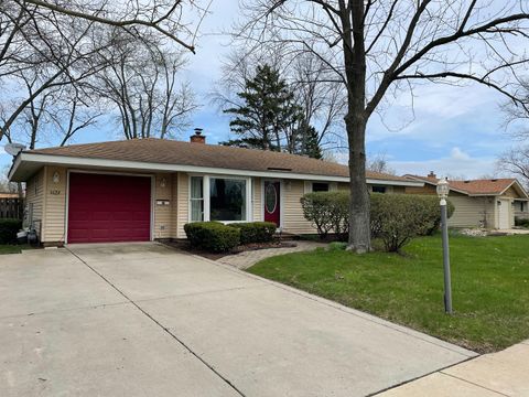 Photo of 1624 W WEATHERSFIELD Way, Schaumburg, IL 60193 (MLS # 12623873)