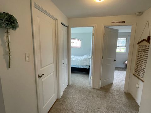 Tiny photo for 1624 W WEATHERSFIELD Way, Schaumburg, IL 60193 (MLS # 12623873)