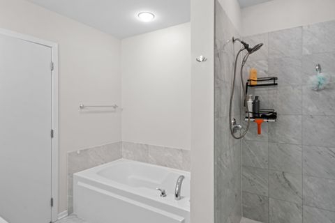 Tiny photo for 500 W Superior Street #602, Chicago, IL 60654 (MLS # 12518202)