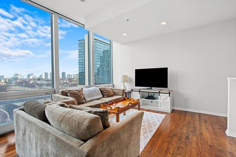 Tiny photo for 500 W Superior Street #602, Chicago, IL 60654 (MLS # 12518202)