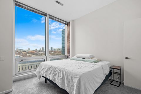 Tiny photo for 500 W Superior Street #602, Chicago, IL 60654 (MLS # 12518202)