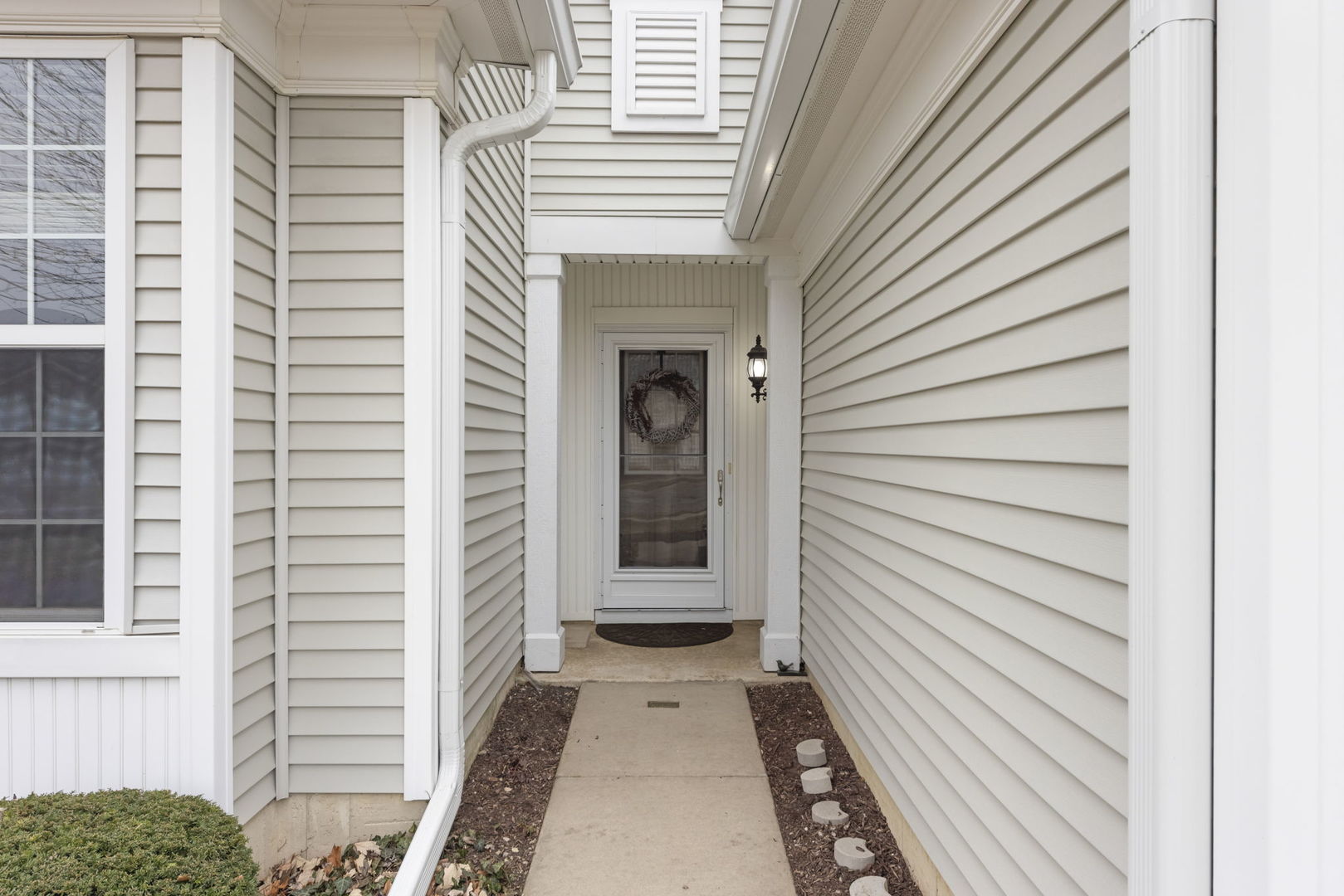 1529 Countryside Drive