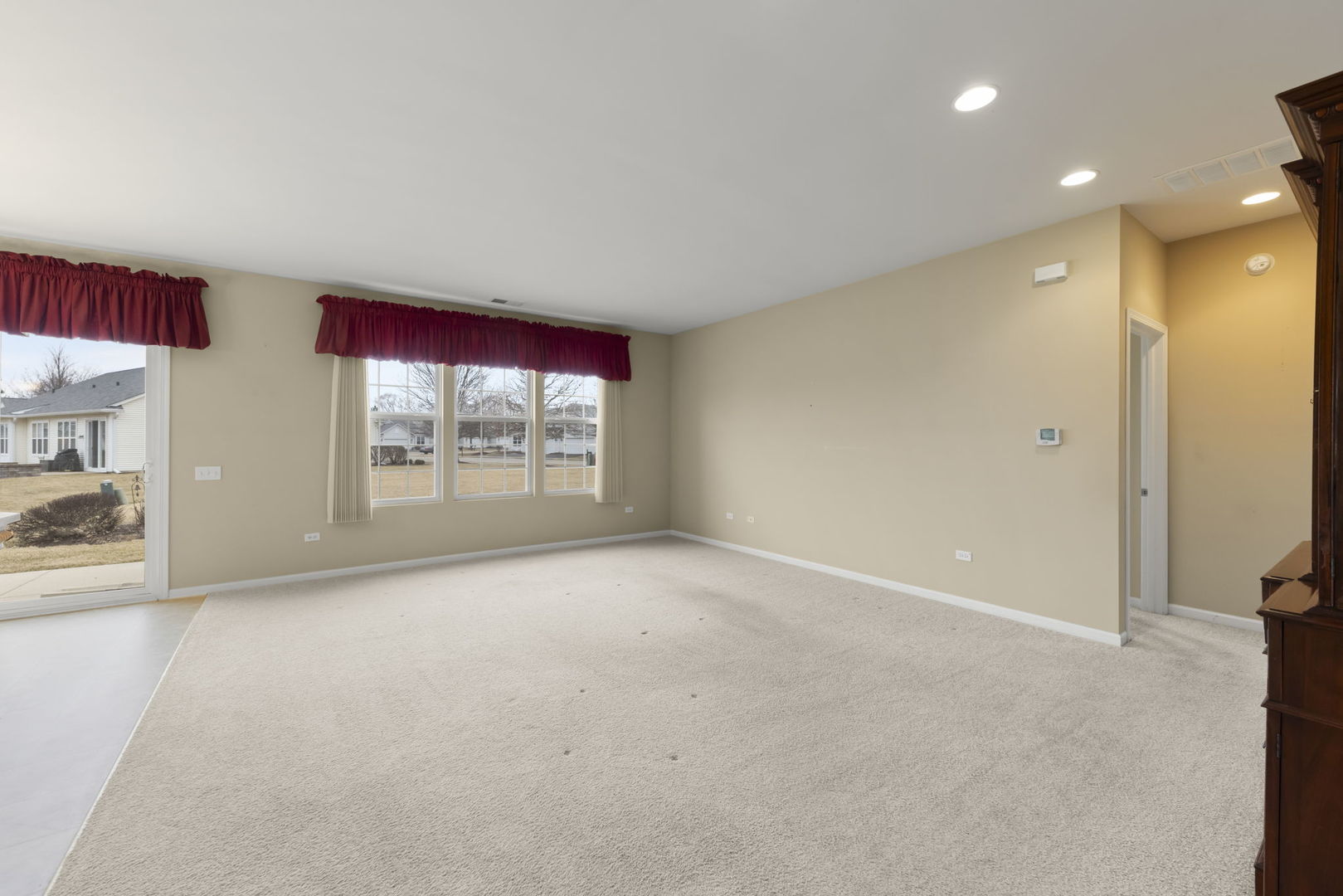 1529 Countryside Drive