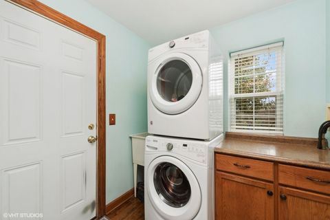 Tiny photo for 11061 Bayou Court, Huntley, IL 60142 (MLS # 12696242)