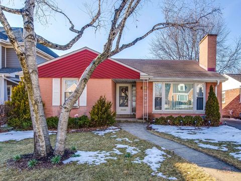 210 S Wa Pella Avenue Mount Prospect IL 60056