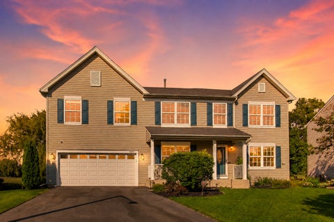 Tiny photo for 1047 Wheatland Drive, Crystal Lake, IL 60014 (MLS # 12661053)