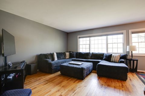 Tiny photo for 21W137 Everest Road, Lombard, IL 60148 (MLS # 12625291)