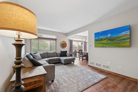 Tiny photo for 18293 Kirby Drive, Tinley Park, IL 60487 (MLS # 12634130)