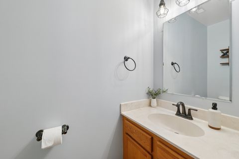 Tiny photo for 18293 Kirby Drive, Tinley Park, IL 60487 (MLS # 12634130)