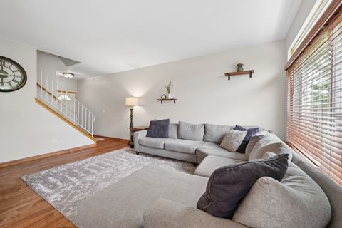 Tiny photo for 18293 Kirby Drive, Tinley Park, IL 60487 (MLS # 12634130)