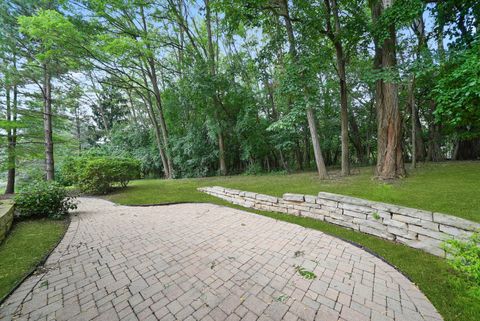 Tiny photo for 83 S Wynstone Drive, North Barrington, IL 60010 (MLS # 12442067)