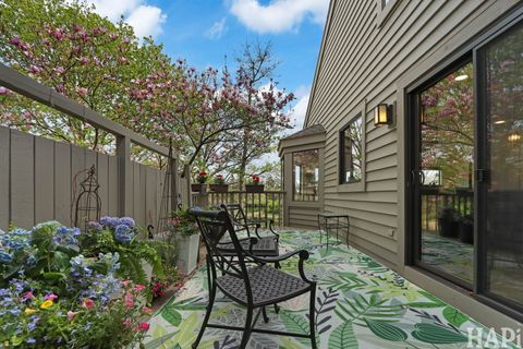Tiny photo for 897 Longmeadow Court #1044, Lake Barrington, IL 60010 (MLS # 12630420)
