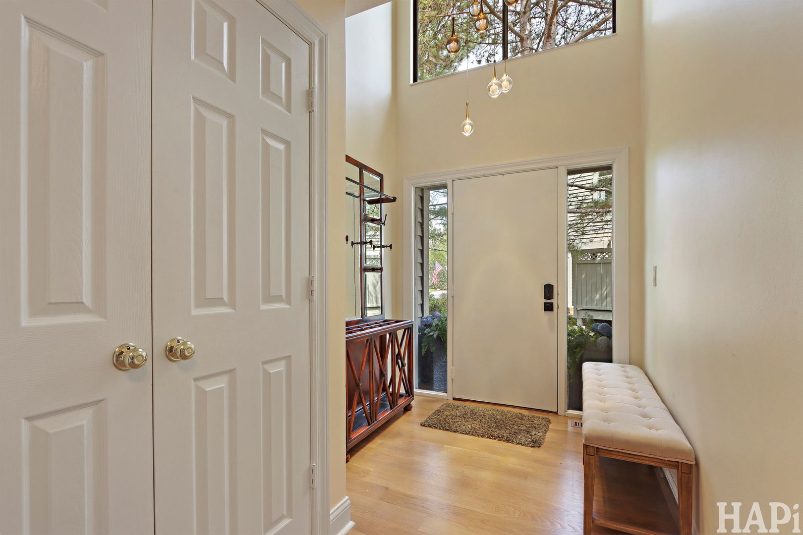 897 Longmeadow Court 1044