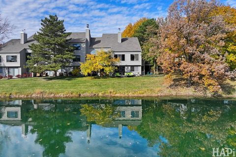 Tiny photo for 897 Longmeadow Court #1044, Lake Barrington, IL 60010 (MLS # 12630420)