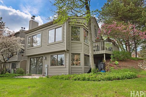 Tiny photo for 897 Longmeadow Court #1044, Lake Barrington, IL 60010 (MLS # 12630420)