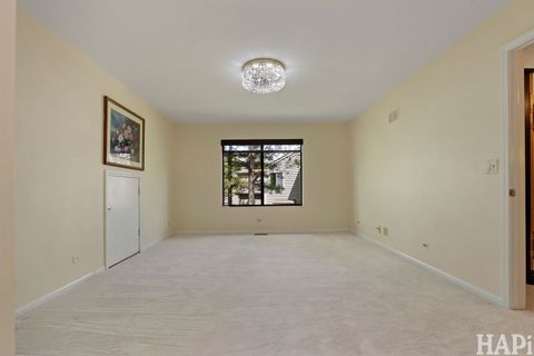 Tiny photo for 897 Longmeadow Court #1044, Lake Barrington, IL 60010 (MLS # 12630420)