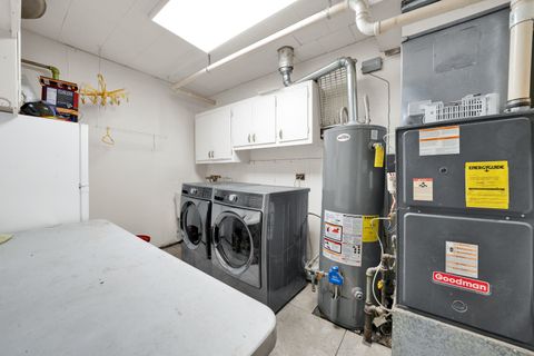 Tiny photo for 4033 W 109th Street, Oak Lawn, IL 60453 (MLS # 12558037)