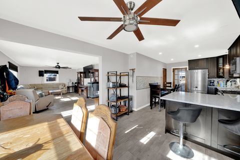 Tiny photo for 4033 W 109th Street, Oak Lawn, IL 60453 (MLS # 12558037)