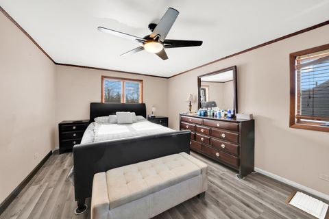 Tiny photo for 4033 W 109th Street, Oak Lawn, IL 60453 (MLS # 12558037)