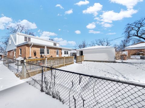 Tiny photo for 4033 W 109th Street, Oak Lawn, IL 60453 (MLS # 12558037)