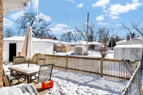 Tiny photo for 4033 W 109th Street, Oak Lawn, IL 60453 (MLS # 12558037)