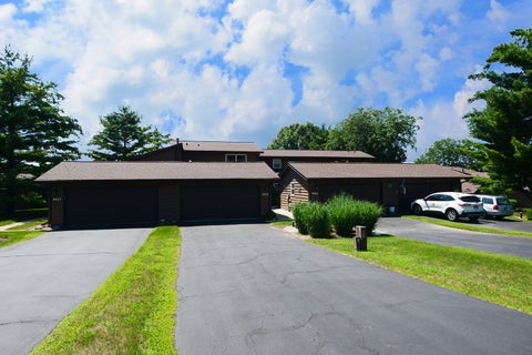 Tiny photo for 9925 Amanda Lane, Algonquin, IL 60102 (MLS # 12706917)
