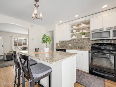 Tiny photo for 1020 Newberry Avenue, La Grange Park, IL 60526 (MLS # 12573552)