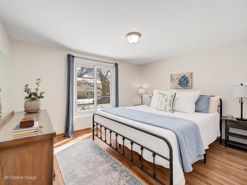 Tiny photo for 1020 Newberry Avenue, La Grange Park, IL 60526 (MLS # 12573552)