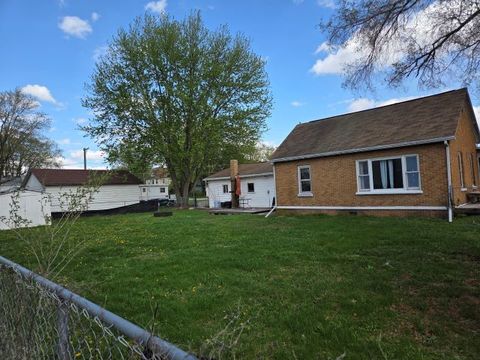 Tiny photo for 229 S Mason Street, Amboy, IL 61310 (MLS # 12624366)