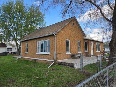 Tiny photo for 229 S Mason Street, Amboy, IL 61310 (MLS # 12624366)