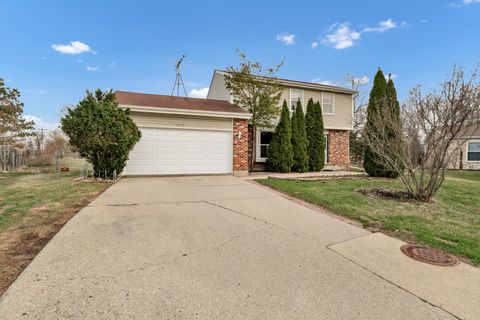 2013 Briar Hill Drive W Schaumburg IL 60194