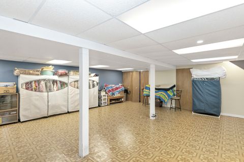 Tiny photo for 2013 Briar Hill Drive W, Schaumburg, IL 60194 (MLS # 12592083)