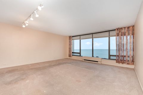 Tiny photo for 5445 N Sheridan Road #2306, Chicago, IL 60640 (MLS # 12522987)