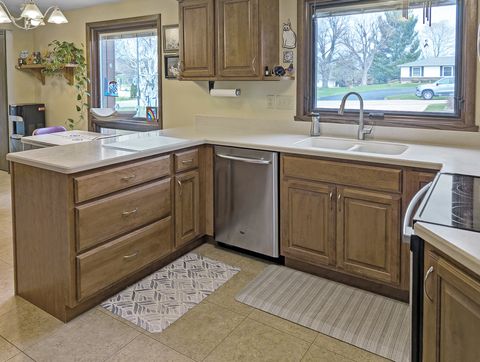 Tiny photo for 2155 Oriole Drive, Freeport, IL 61032 (MLS # 12608205)