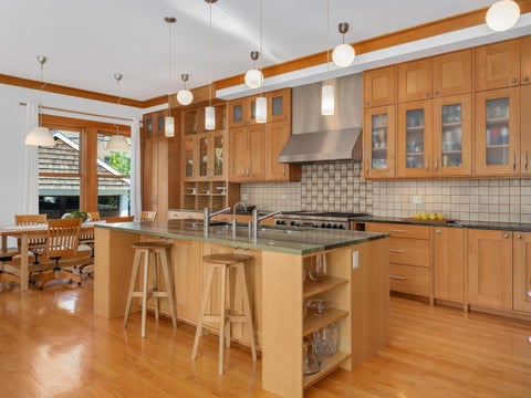 Tiny photo for 210 S Madison Street, Hinsdale, IL 60521 (MLS # 12783638)