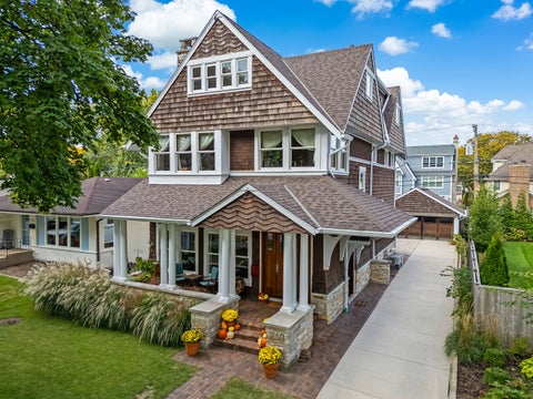 Photo of 210 S Madison Street, Hinsdale, IL 60521 (MLS # 12783638)