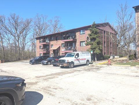 Tiny photo for 8473 ARCHER Avenue #104, Willow Springs, IL 60480 (MLS # 12631607)