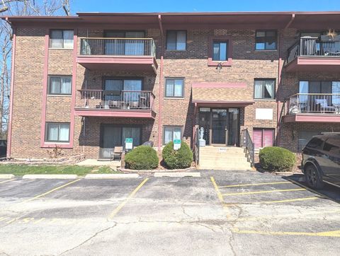 Photo of 8473 ARCHER Avenue #104, Willow Springs, IL 60480 (MLS # 12631607)
