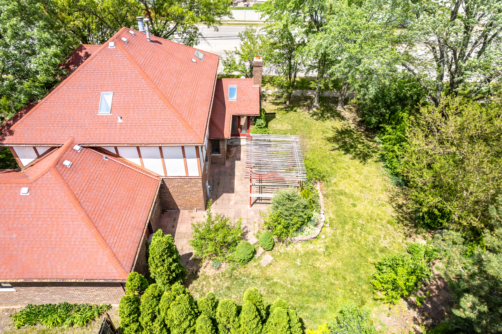 14301 Wooded Path Lane