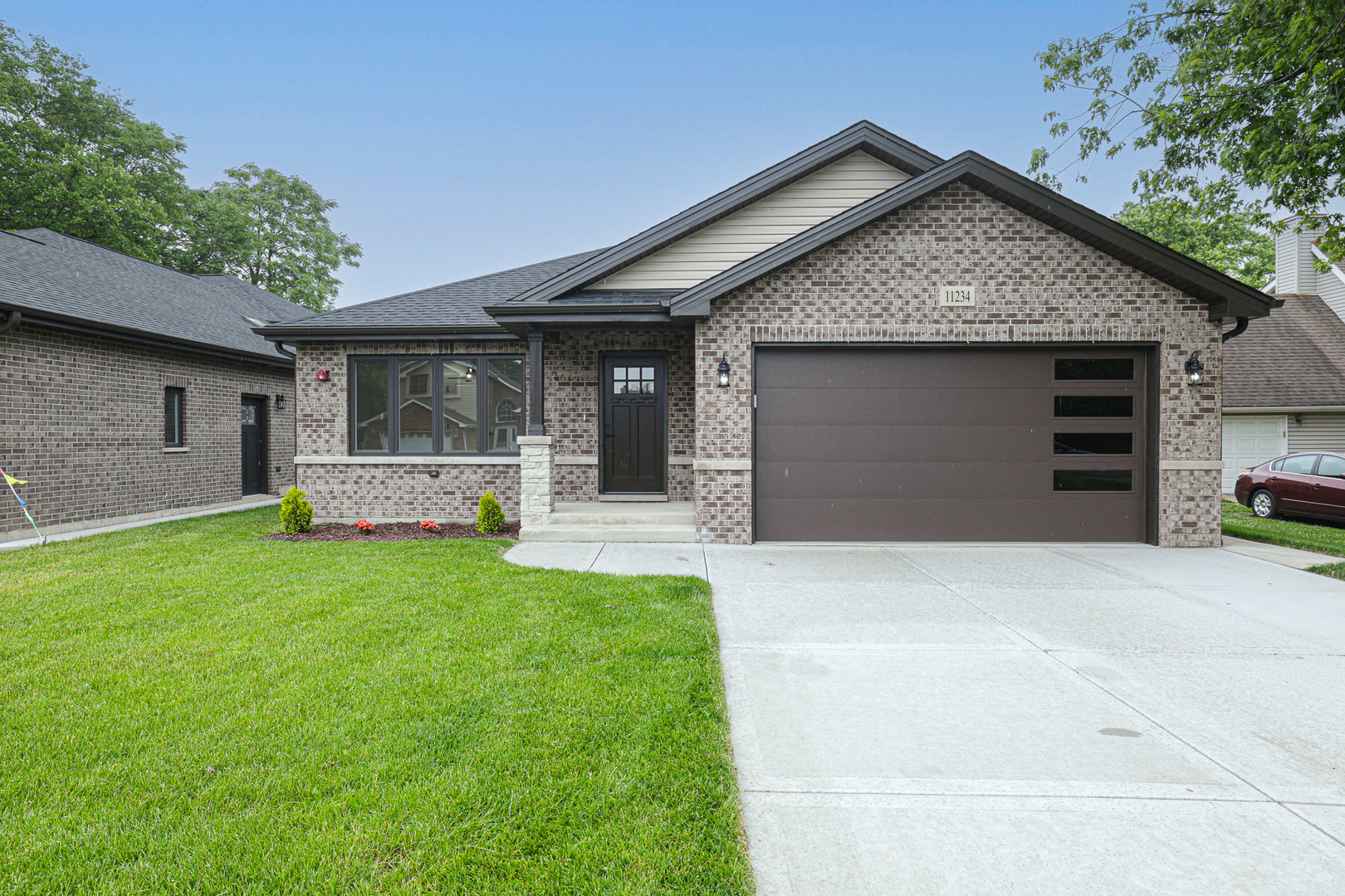 11234 S LAWLER Avenue