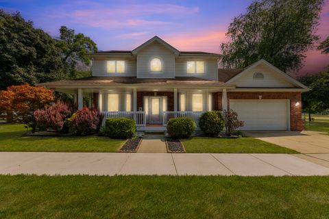 Tiny photo for 10200 S Artesian Avenue, Chicago, IL 60655 (MLS # 12493658)