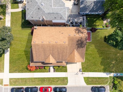 Tiny photo for 10200 S Artesian Avenue, Chicago, IL 60655 (MLS # 12493658)
