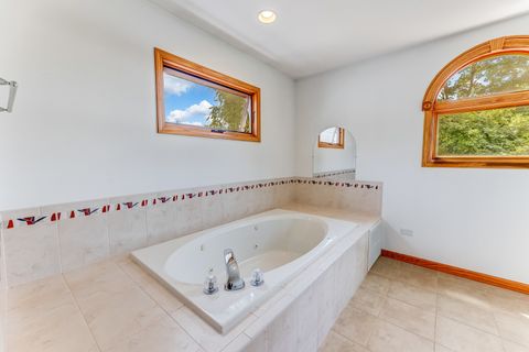 Tiny photo for 10200 S Artesian Avenue, Chicago, IL 60655 (MLS # 12493658)