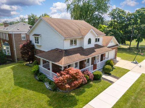 Tiny photo for 10200 S Artesian Avenue, Chicago, IL 60655 (MLS # 12493658)